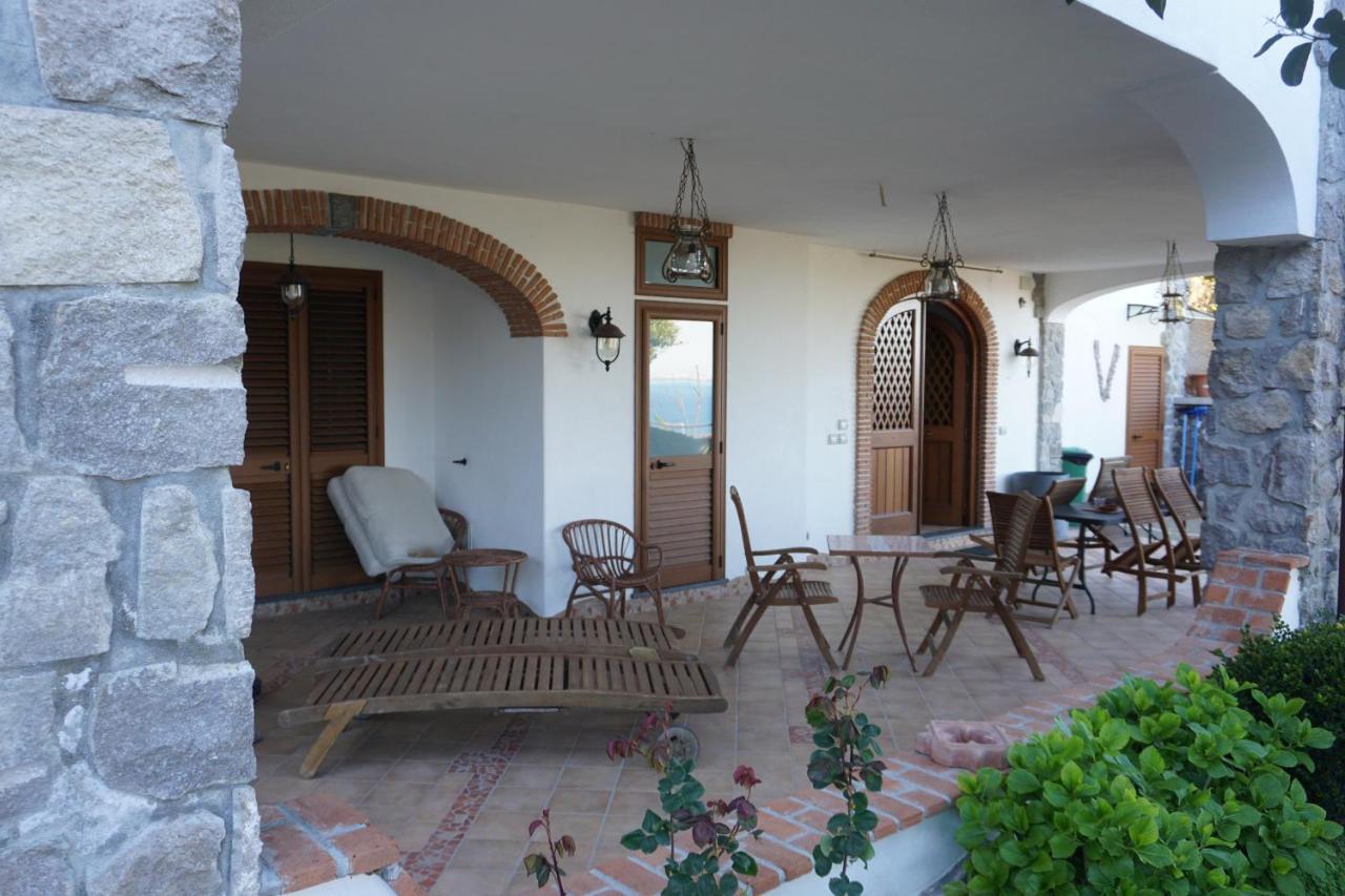 Relais Maison De Charles Isquia Exterior foto